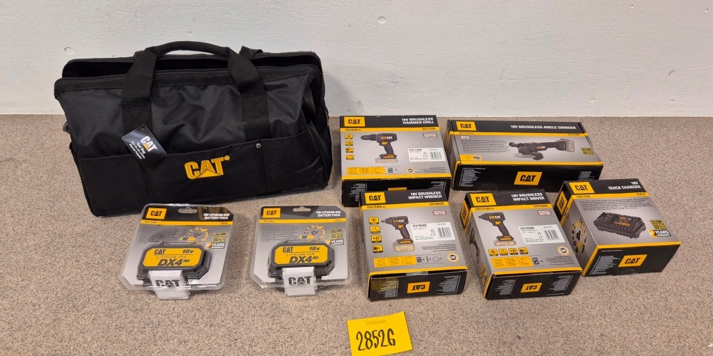 4ST BATTERIMASKINER CAT - NYTT
